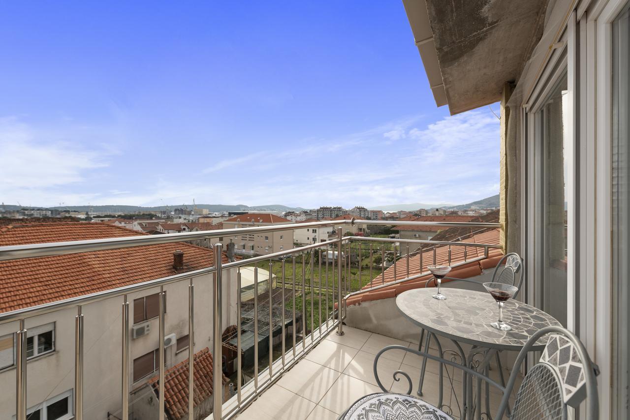 Apartment Nikola โตรกีร์ ภายนอก รูปภาพ